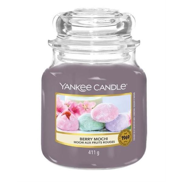 Yankee Candle Berry Mochi Medium Jar Retail Box No warranty