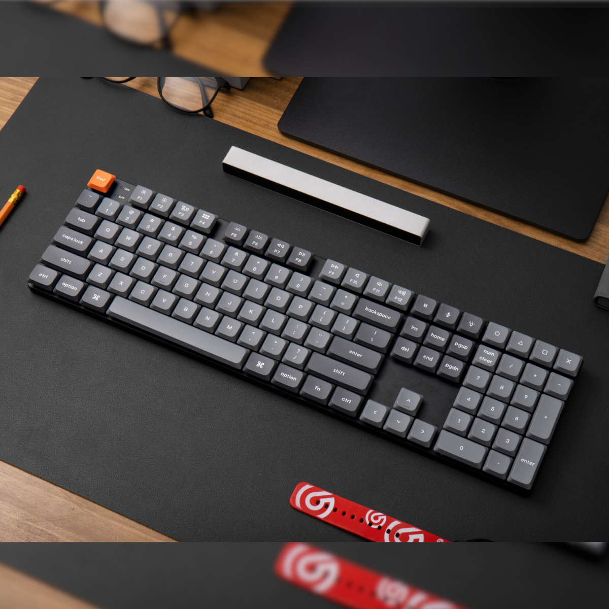 Keychron K5 Max QMK/VIA Full-sized Wireless Custom Mechanical Keyboard | RED Switches - Image 3