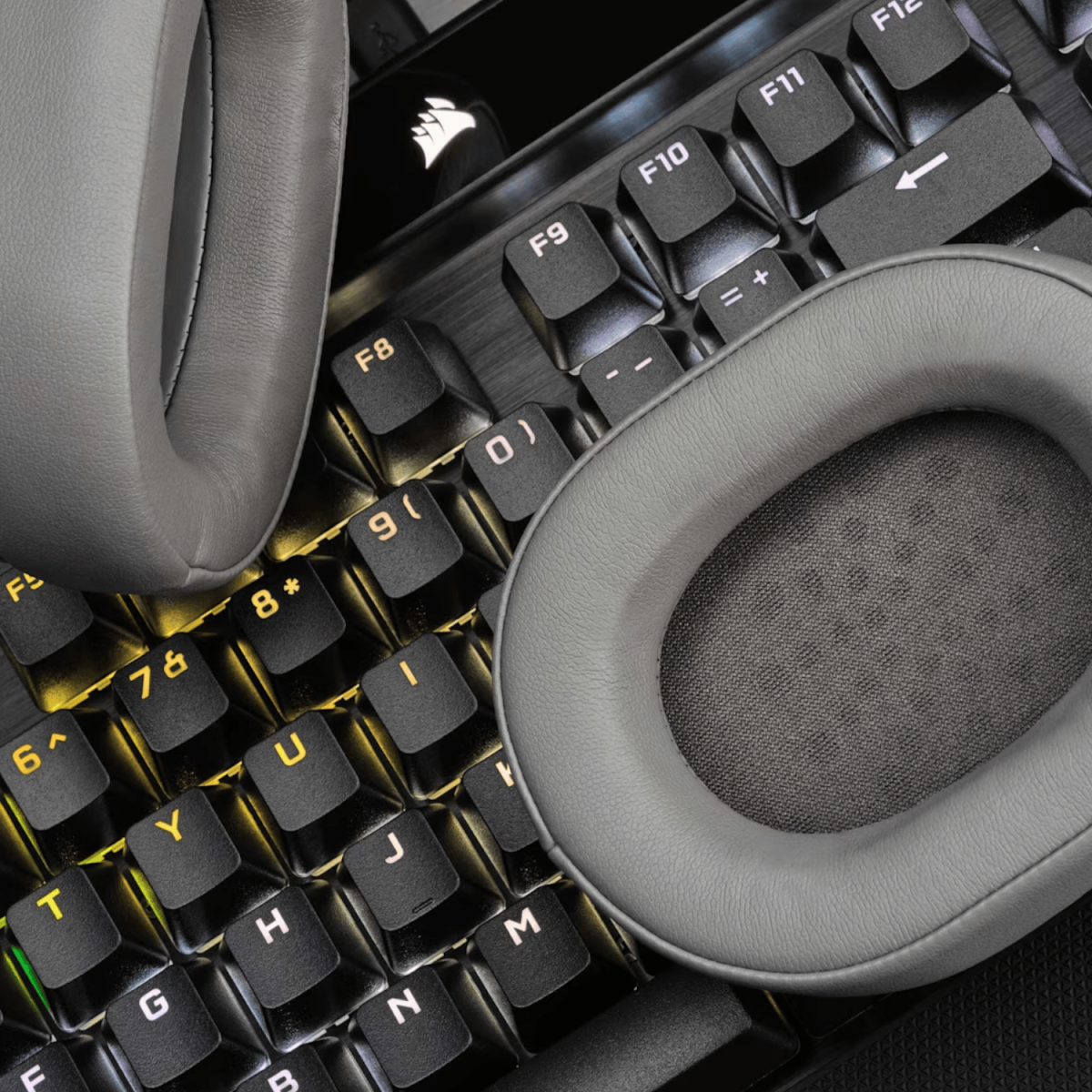 Corsair HS55 Surround Wired Gaming Headset – White - Image 4
