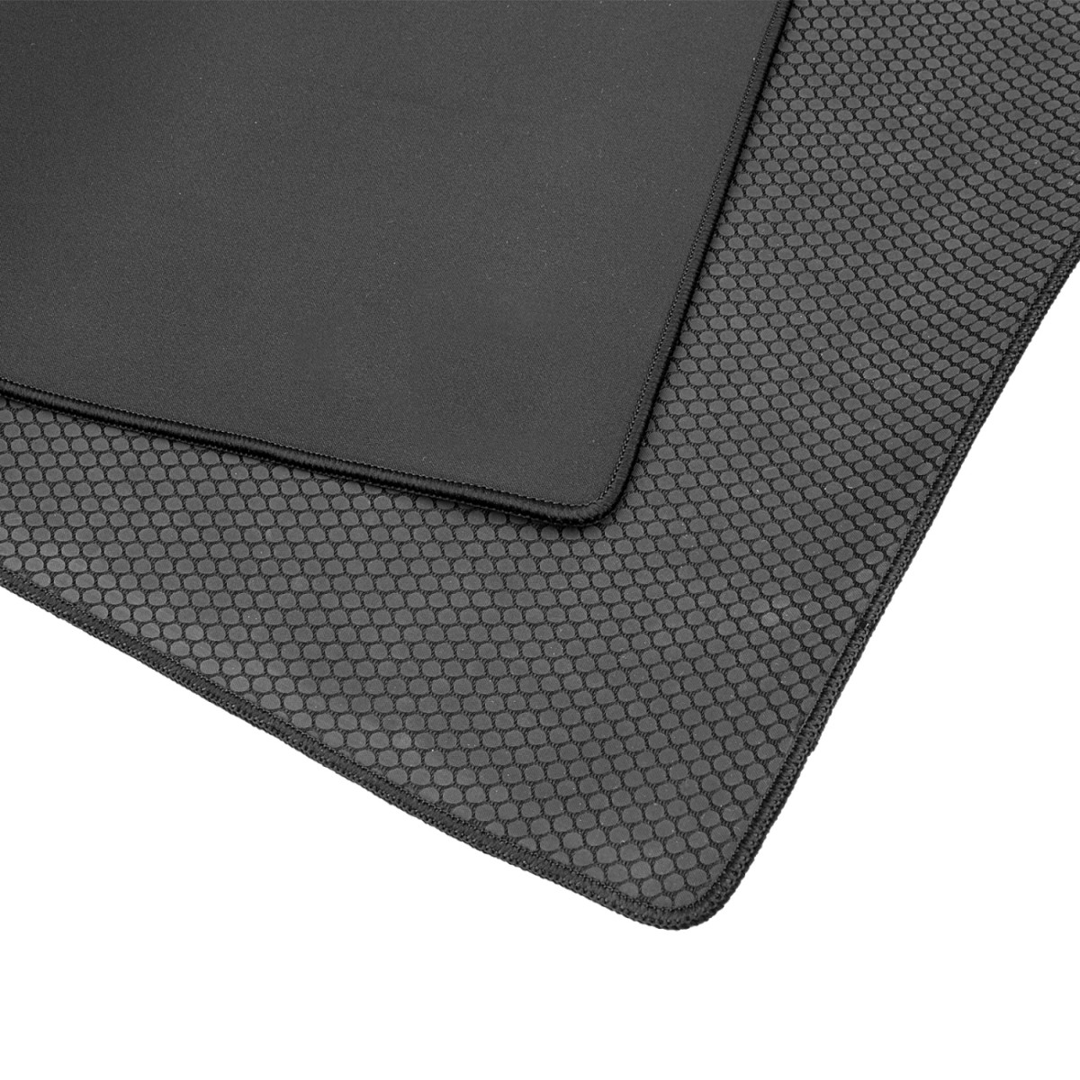 Redragon P040 FLICK 3XL Gaming Mouse Pad - Black (1219 x 610 x 3mm) - Image 4